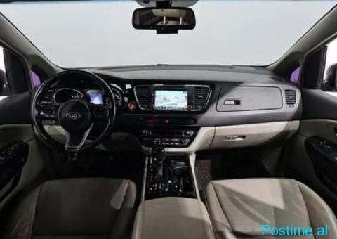 Carnival 9-seater Prestige - 7/8