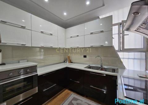 JEPET ME QIRA APARTAMENT 2 +1+2 TE ISH EKSPOZITA! - 6/9