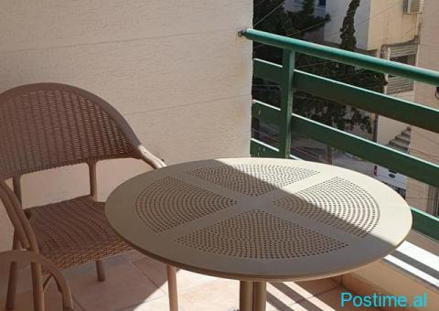 JEPET ME QERA APARTAMENT 2+1+2 STACIONI I PARE PLAZH,DURRES - 7/10