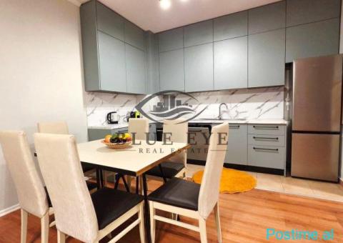 Apartament 2+2 Me Qira në Ish Rajoni i Policisë, Durrës! - 9/10
