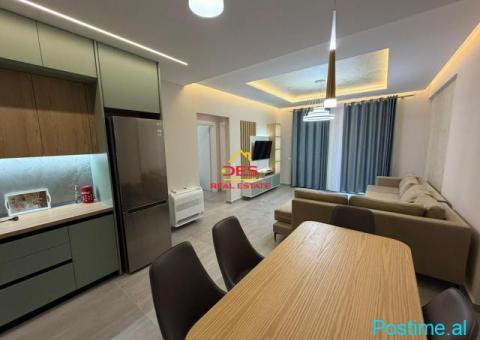 🔑🏡 JEPET ME QIRA APARTAMENT LUKSOZ 2+1NË LUNGOMARE, VLORË - 2/10