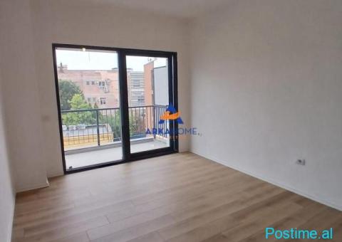 JEPET ME QERA APARTMENT (107M2) PER ZYRA 3+1+BALLKON 'RRUGA