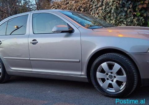 SKODA OCTAVIA AUTOMAT 2006 NAFTE - 2/5
