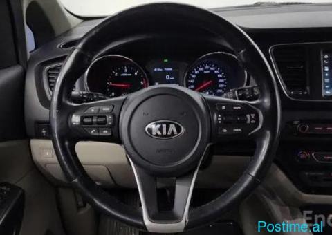 Kia Carnival 9 seater luxury - 10/10