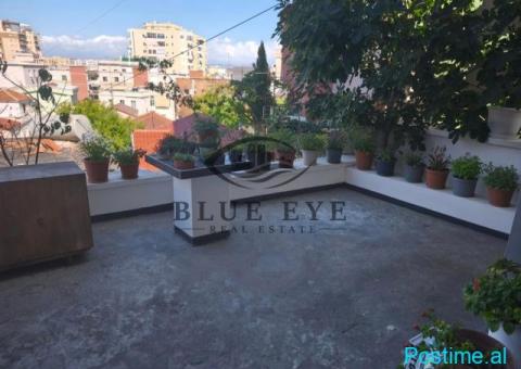 JEPET ME QERA – KATI I PARE I NJE SHTEPIE PRIVATE ,PREFEKTUR - 2/8