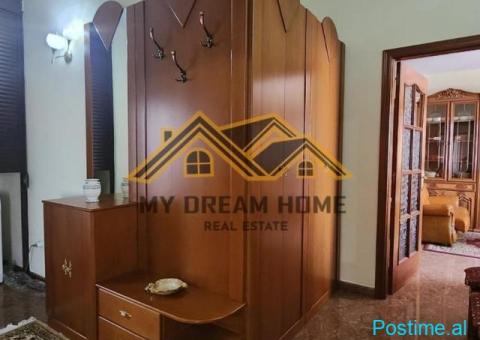 JEPET ME QIRA APARTAMENT 2+1+2 TEK TREGU I VOGEL NE QENDER T - 2/10