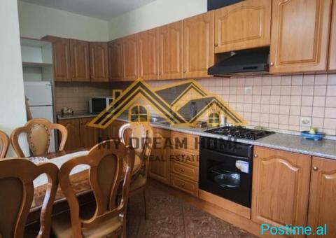 JEPET ME QIRA APARTAMENT 2+1+2 TEK TREGU I VOGEL NE QENDER T - 8/10