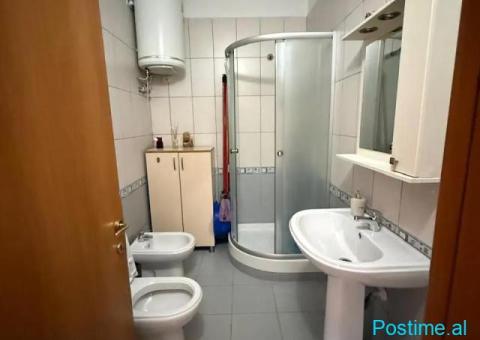 Apartament 2+1+2 per qira te Gjimnazi Petro Nini, Bllok ! - 9/10