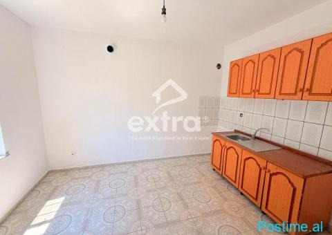 Jepet me qira shtepi private prane hotel floga shkoder - 8/9
