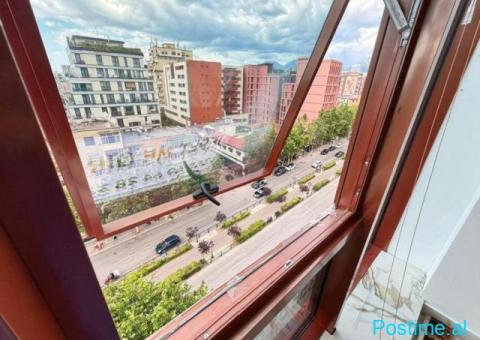 ME QERA AMB. BIZNESI💻 Rr. e Kavajes | 850€/Muaj - 6/9