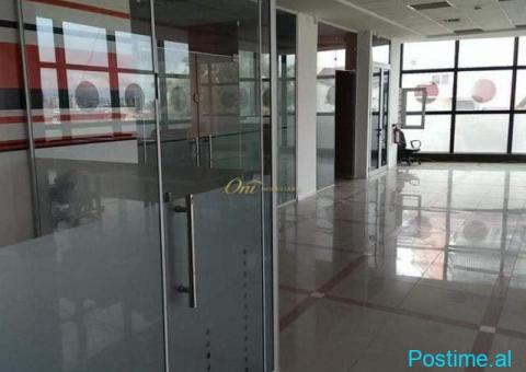KOMUNA E PARISIT AMBIENT ZYRE PER QERA - 2/3