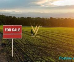JEPET TRUALL 2.725 M2 ME 33% TE SHINAT E TRENIT, TIRANE