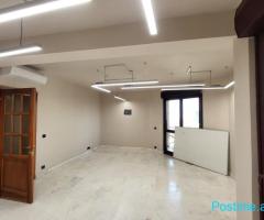🏢 JEPET ZYRË ME QIRA – QENDËR