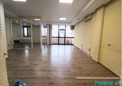 AMBIENT ZYRE PER QIRA NE BLLOK! - 1/6