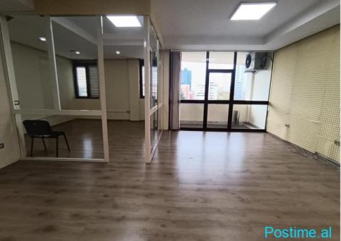 AMBIENT ZYRE PER QIRA NE BLLOK! - 2/6