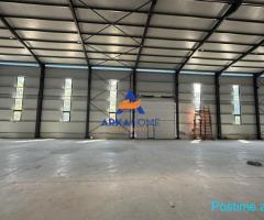 JEPET ME QIRA KAPANON INDUSTRIAL + SIPËRFAQE PARKINGU 1.150
