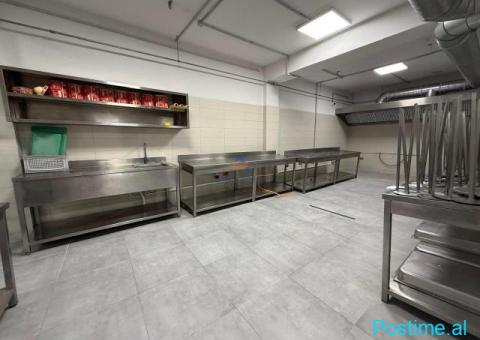 MAGAZINË ME QERA 1200 M2 'KTHESA E KAMZËS' 6000 EURO (PARKIM - 1/5