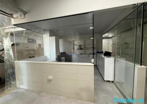 MAGAZINË ME QERA 1200 M2 'KTHESA E KAMZËS' 6000 EURO (PARKIM - 2/5