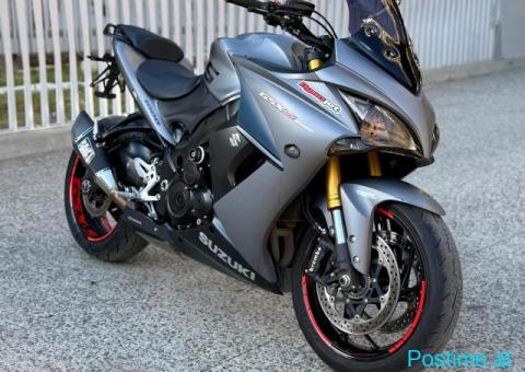 Suzuki gsx