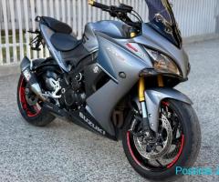 Suzuki gsx