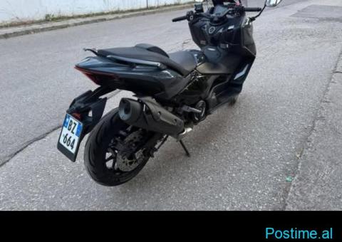 Shitet T max 560 cc - 4/5