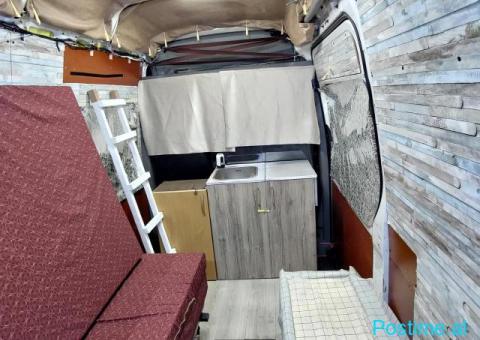 Shitet Crafter 2011 i modofikuar si Kamper Camper - 7/10