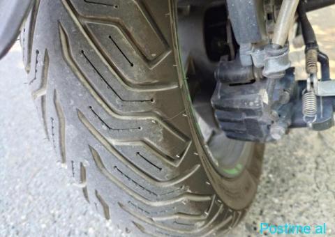 Kymco xciting 400i 2014 - 4/5