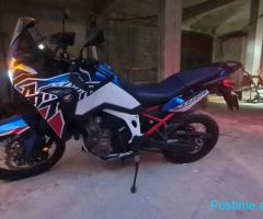 Shitet ose nderrohet Honda Africa Twin 1100 cc 2023
