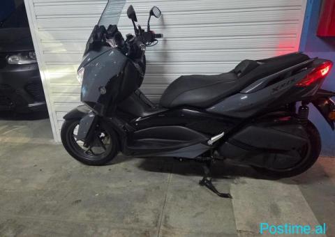 Yamaha Xmax 300 tech max - 1/10