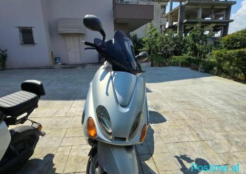2002 Yamaha majesty 125cc - skuter motoçikletë Motorr Motorr - 8/10
