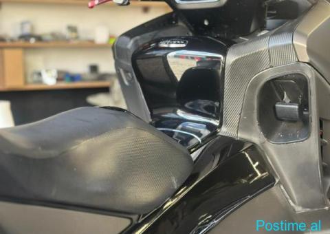 Honda Integra 750-S - 3/5