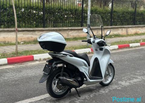Honda sh 125 cc 2020 - 4/8
