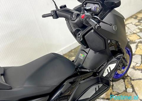 YAMAHA X-MAX 300cc X MAX Viti 2024 me 1800 km i bler me 0 - 7/10