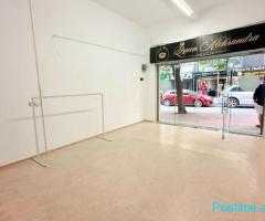 JEPET ME QERA AMBIENT BIZNESI NE BULEVARDIN KRYESOR , DURRES