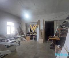 JEPET MAGAZINE 100 M2 ME QERA NE SELITE 40.000 LEKE