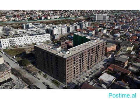 5 Maji - Japim me qira 20 poste parkimi