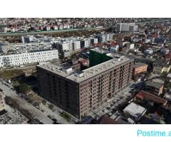 5 Maji - Japim me qira 20 poste parkimi