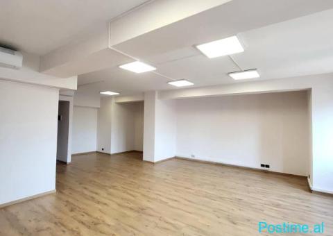 🏢 JEPET ZYRË ME QIRA – QENDËR - 2/6