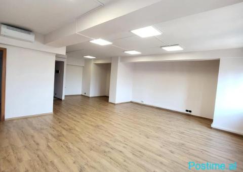 🏢 JEPET ZYRË ME QIRA – QENDËR - 5/6