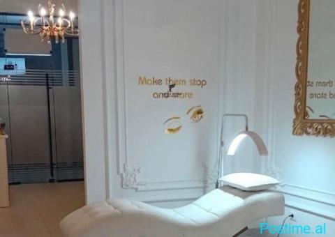 ZYRE ME QERA 80 M2 RRUGA E KAVAJES 1100 EURO - 1/3