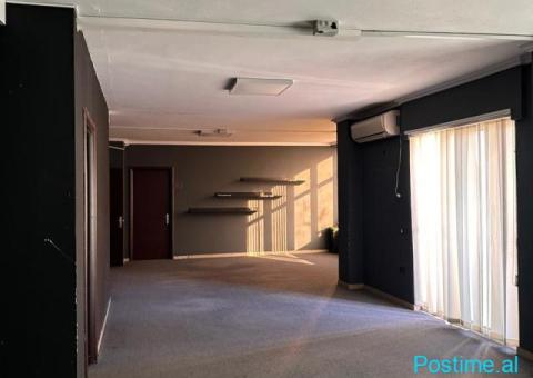 ZYRE ME QERA 585 M2 RRUGA E KAVAJES 6.000 EURO - 3/4