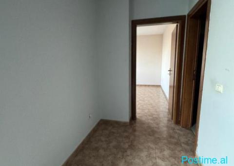 ZYRE ME QERA 80 M2 ISH ESKPOZITA 650 EURO - 4/4