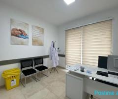 ZYRE ME QERA 134 M2 RRUGA E DURRESIT 1500 EURO FH-72050