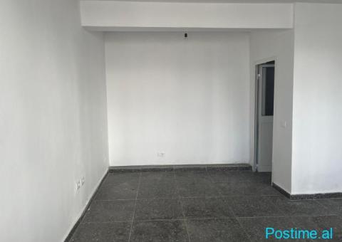 AMBIENT BIZNESI ME QIRA – PRANË SPITALIT, DURRËS! - 2/6