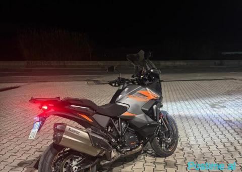 KTM SUPER ADVENTURE S 2023 - 1/10