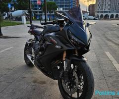 Honda CBR650R A2