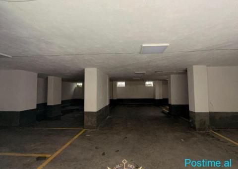 19456677 🏡 SHITET 8 POSTE PARKIMI HYRJE PRIVATE ☝🏼 - 1/5