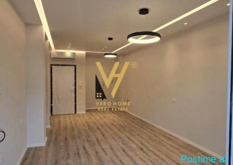 JEPET ZYRE 60 M2 ME QIRA TE KOMUNA E PARISIT 700 EURO - 2/4