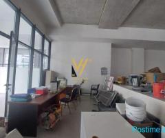 JEPET DYQAN 100 M2 ME QERA TE KOMUNA PARISIT 2.500 EURO
