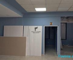 ZYRE ME QERA 200 M2 FARMACIA 10 2000 EURO